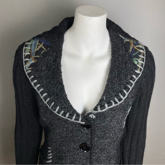 Sioni cardigan sweater medium patchwork collared black grey embroidered artsy - Picture 4 of 16